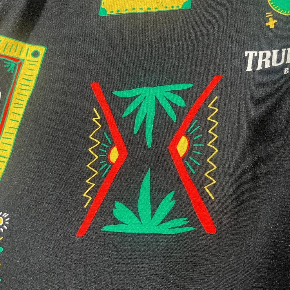 True Religion Resort Shirt Mens Large Black NWT SS Camp Collar Graphic Buddha